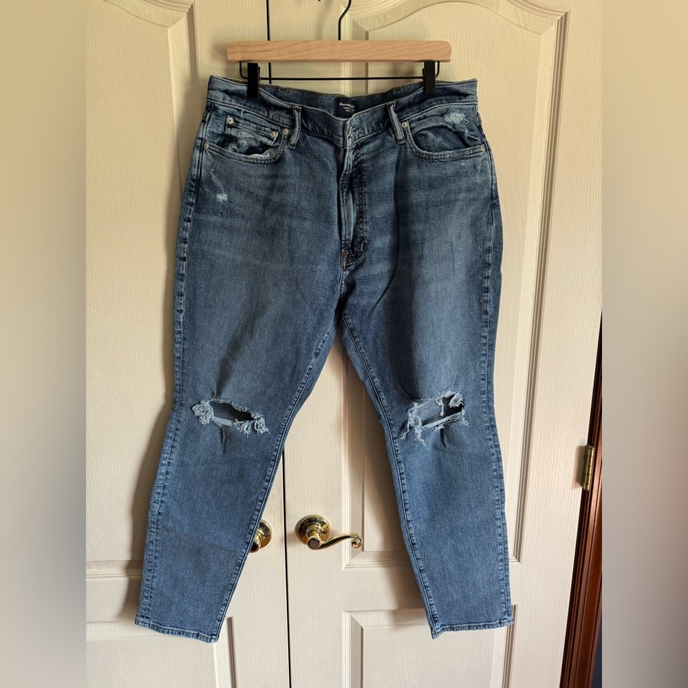 Men’s Abercrombie & Fitch Athletic Slim Fit Distressed Jeans